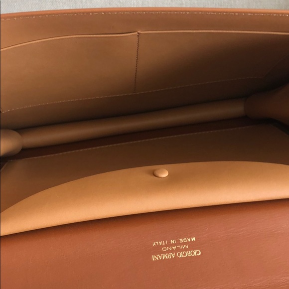 Georgi Armani bag - Picture 7 of 12